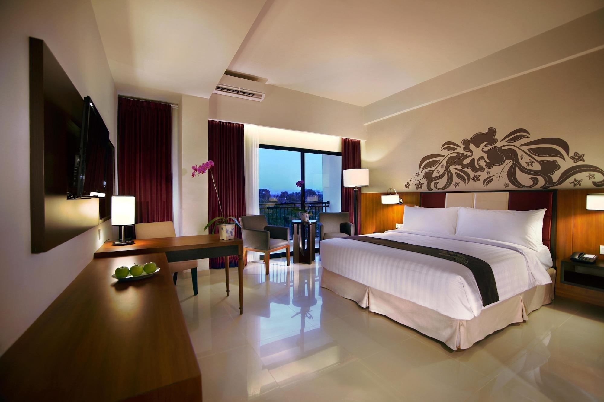 Aston Bojonegoro City Hotel Exterior photo